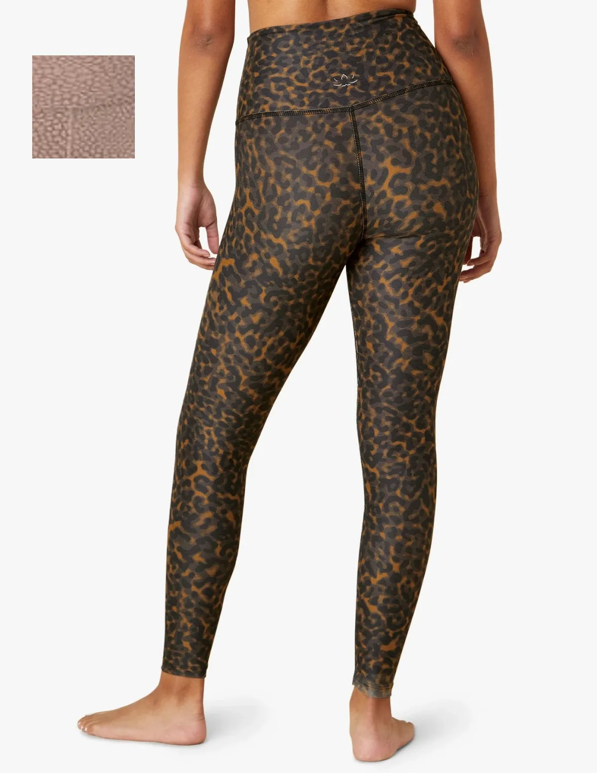 Beyond Yoga Women's Animal Print Cropped Leggings, Soft Cocoa, M
