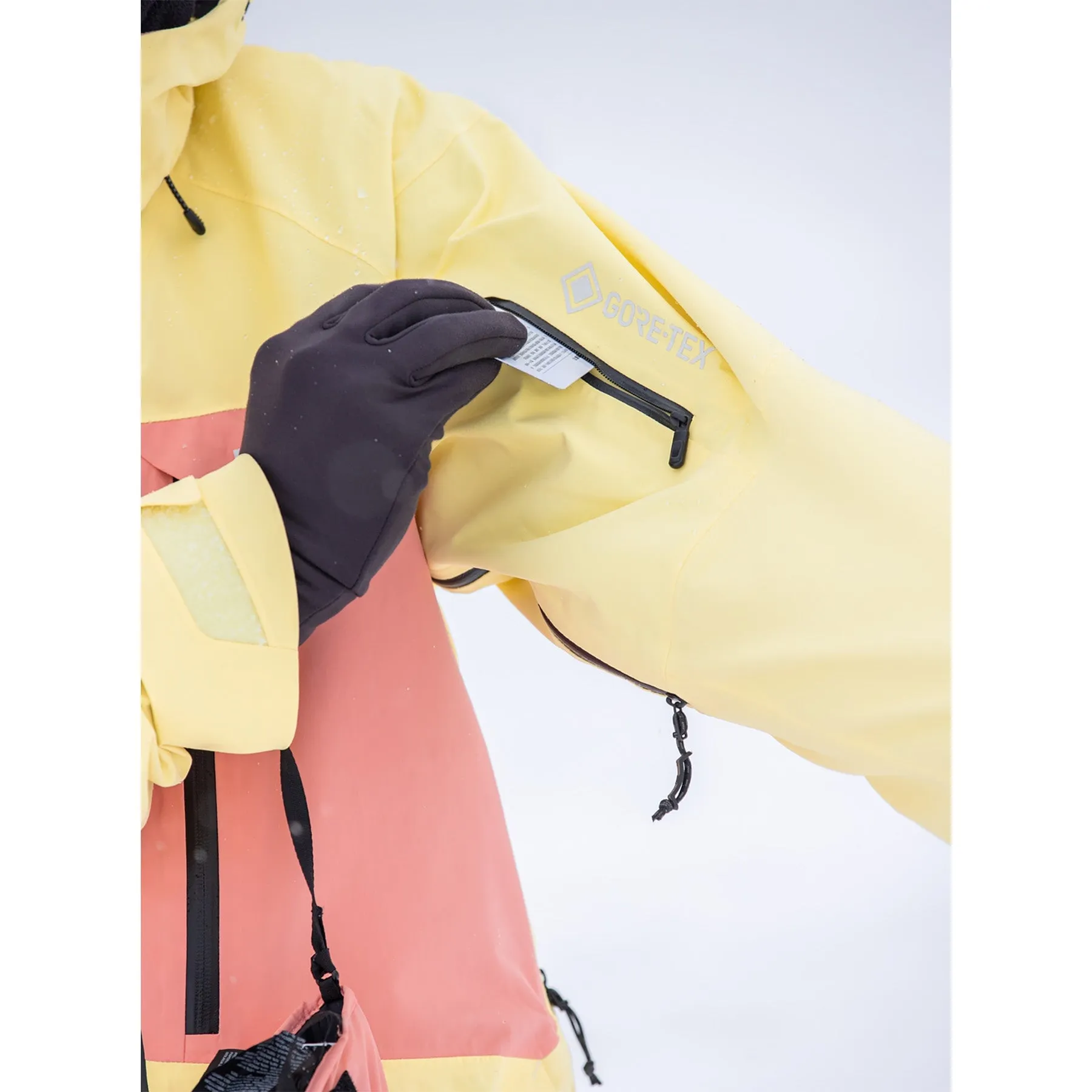 Burton Men's [ak] Cyclic GORE‑TEX 2L Jacket 2024